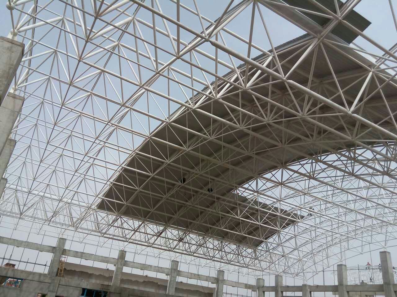 新密一汽网架