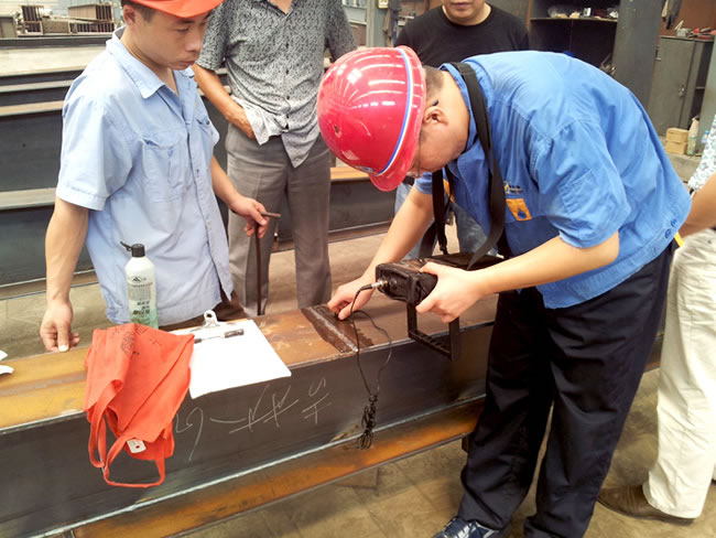 新密网架厂房车间